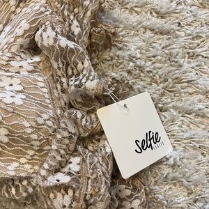 NWT selfie leslie dress